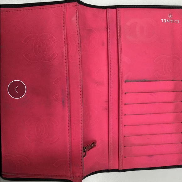 Chanel Wallet black and pink. Gorgeous. - Picture 3 of 4